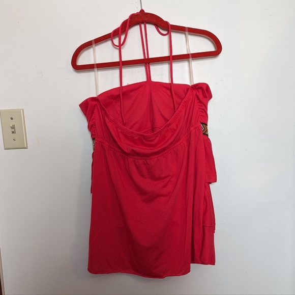Woman's Halter Top - Picture 4 of 7